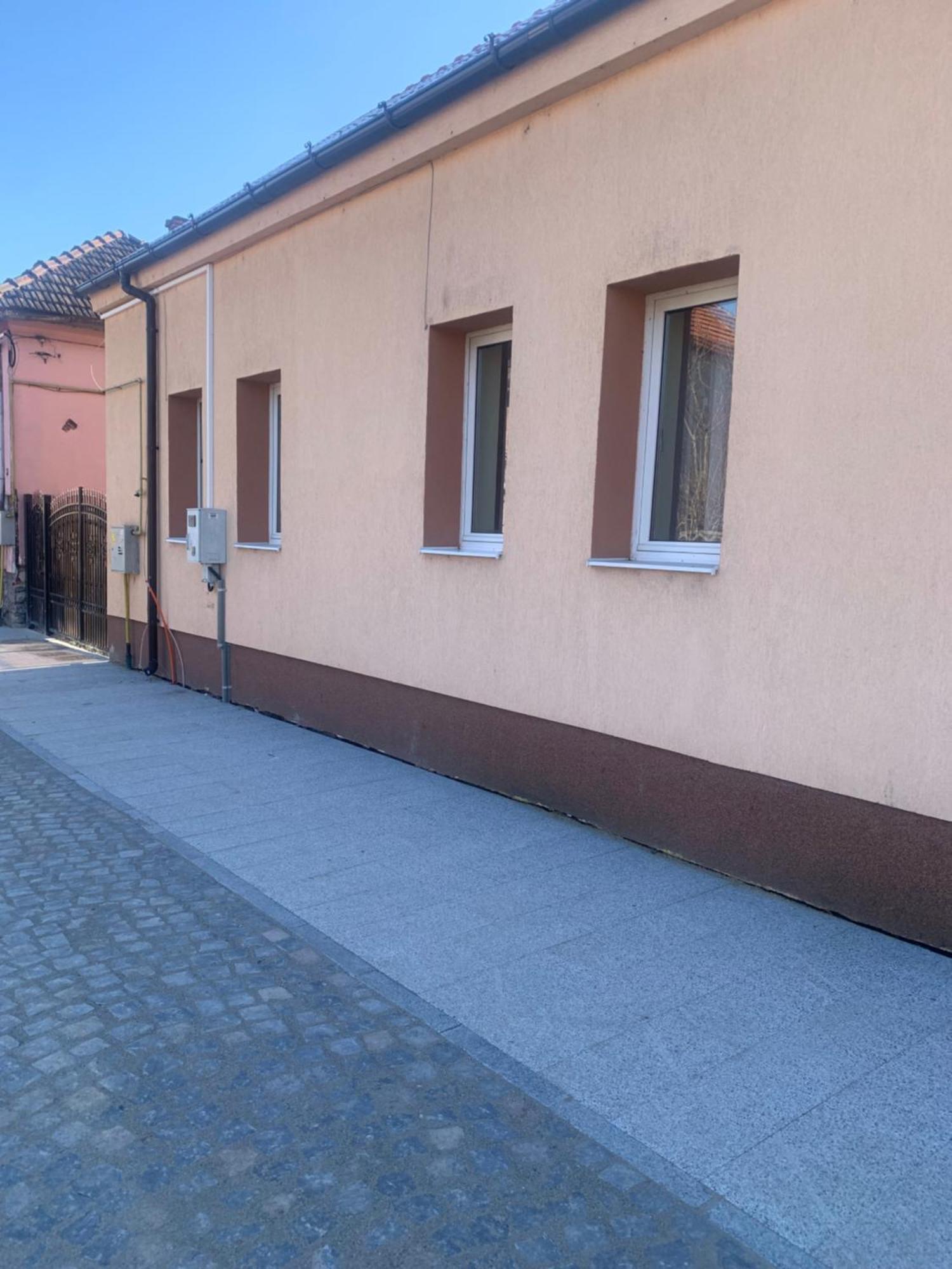 Transilvania Rent Hunedoara Exterior foto